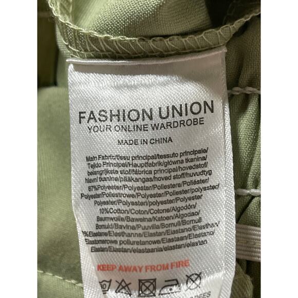 Fashion Union Green Sleeveless Tie Strap Smocked Wide Leg Romper Jumpsuit Size 6 - Picture 5 of 5